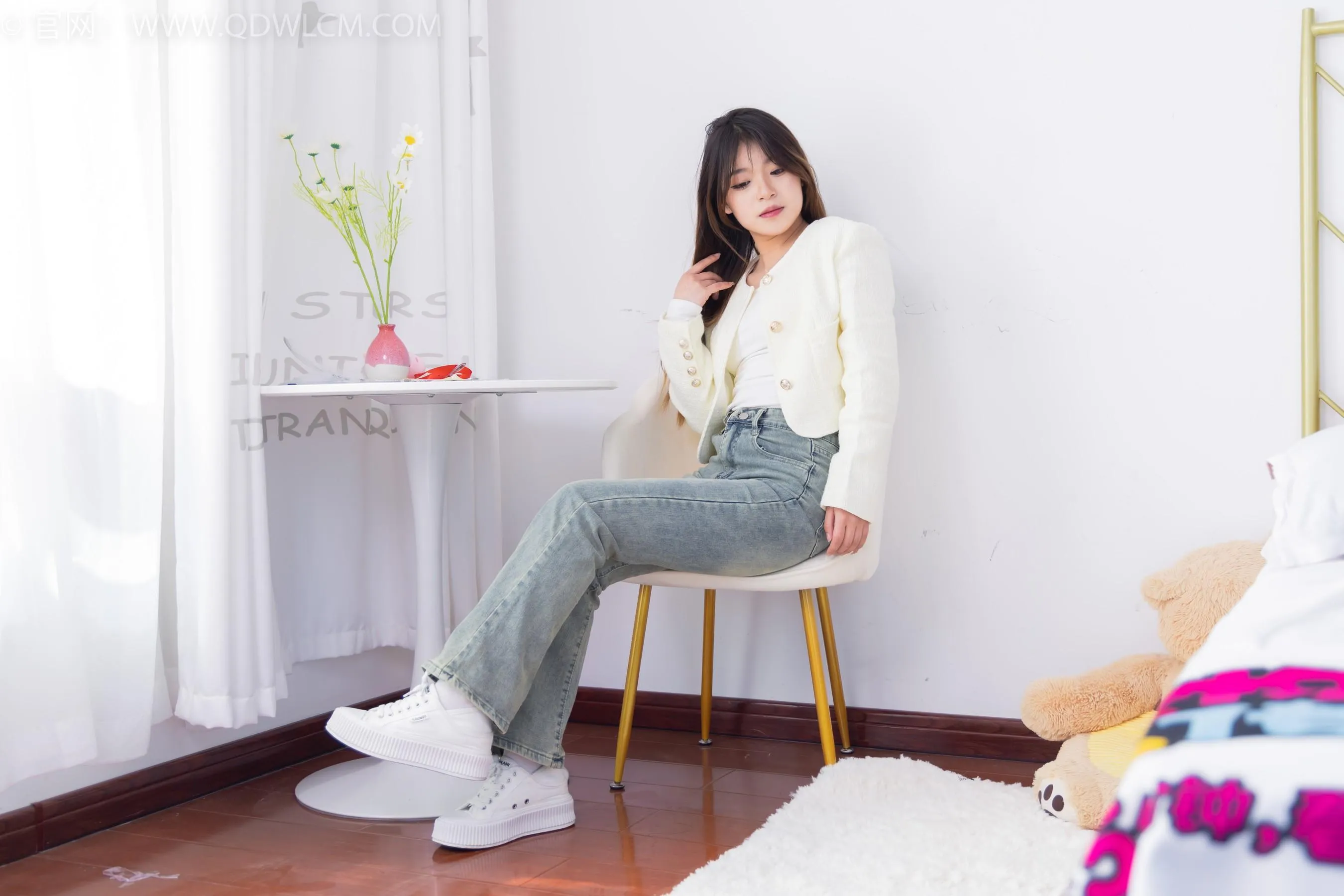物恋传媒 NO.1556 闪闪-闪闪发光 [151P]插图4